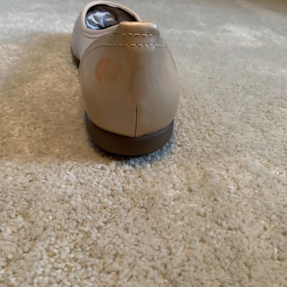 Comfortview Taupe Lyra Flat Size 11M NIB - Picture 7 of 13
